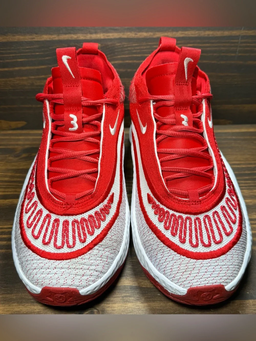 Nike Cosmic Unity 3 Men’s Size 8 Shoes University Red Athletic Lightly Worn